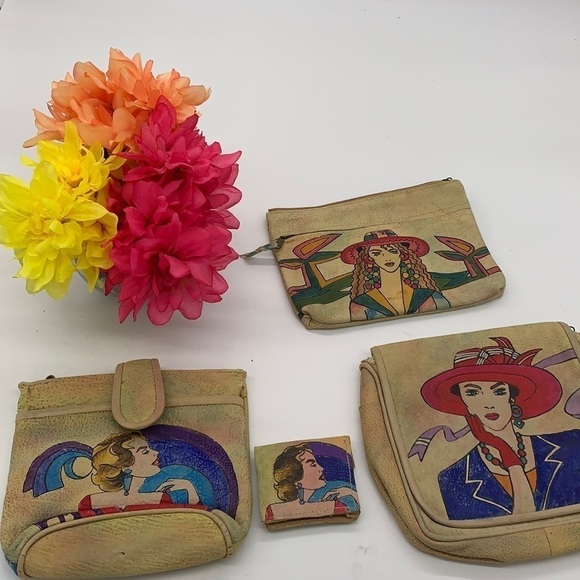 Emily Ann Handbags - Emily Ann set of 4 bags make up bag pouches. SM1694